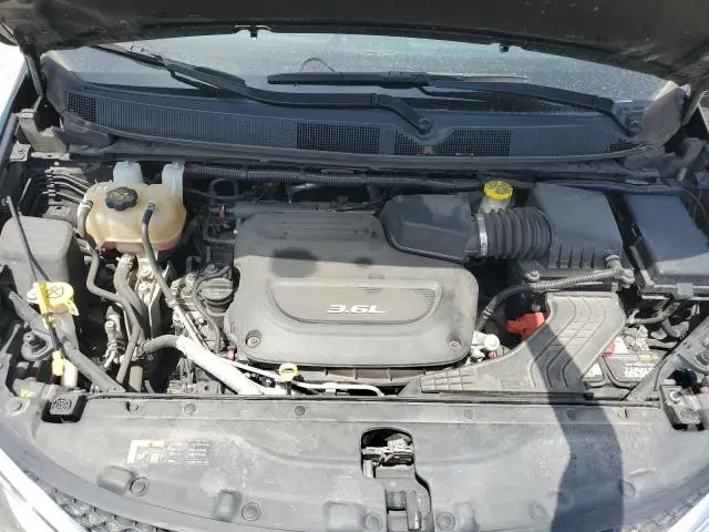 2017 CHRYSLER PACIFICA LIMITED  