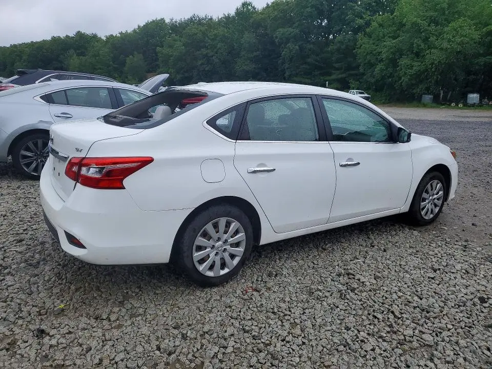 2016 NISSAN SENTRA SV  