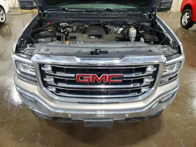 2017 GMC SIERRA K1500 SLT  