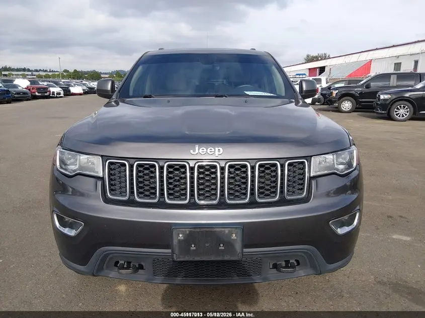 2017 JEEP GRAND CHEROKEE LAREDO 4X4