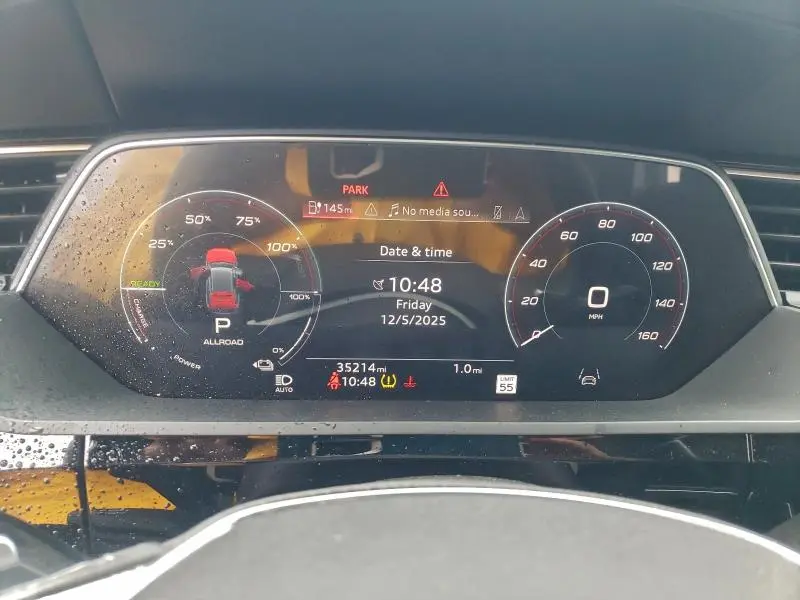 2024 AUDI Q8 E-TRON PRESTIGE  