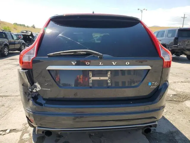 2015 VOLVO XC60 T6 R-DESIGN PLATINUM  