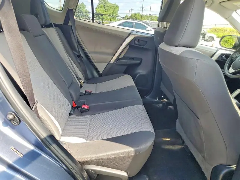 2013 TOYOTA RAV4 LE  
