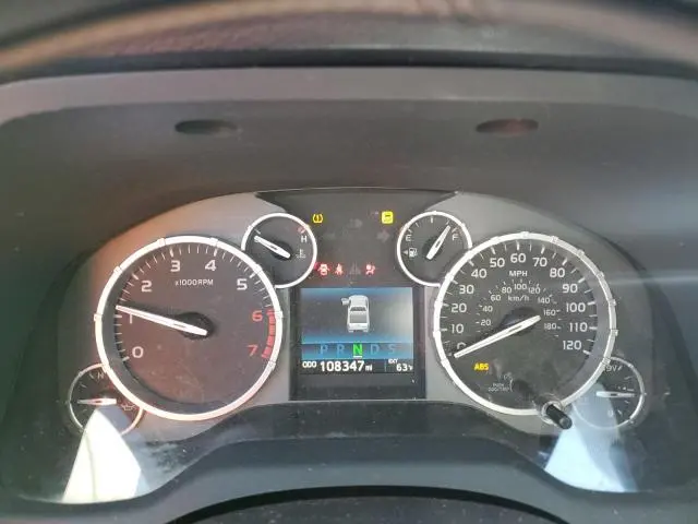 2015 TOYOTA TUNDRA CREWMAX SR5  