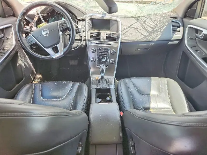 2014 VOLVO XC60 T6  