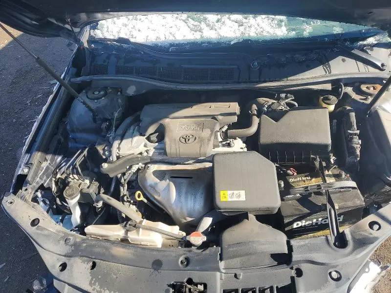 2016 TOYOTA CAMRY XLE  