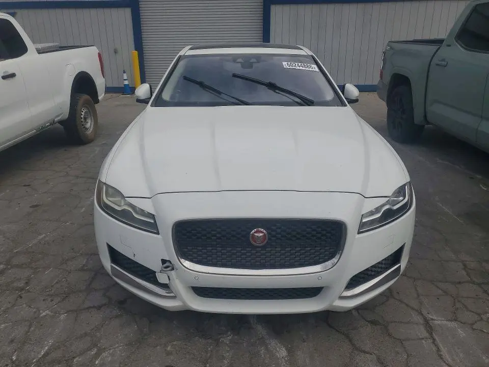 2016 JAGUAR XF PRESTIGE  