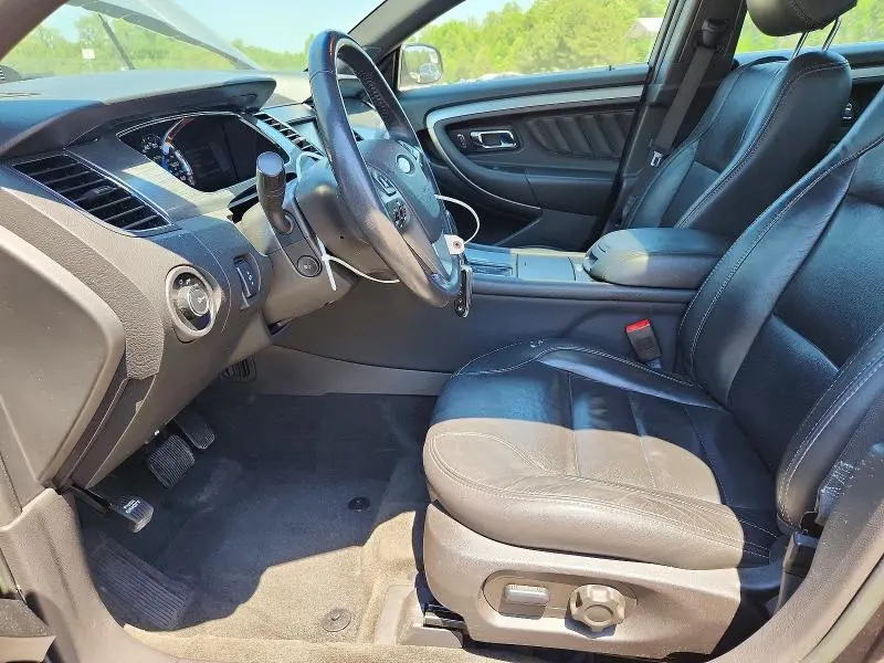 2015 FORD TAURUS SEL  