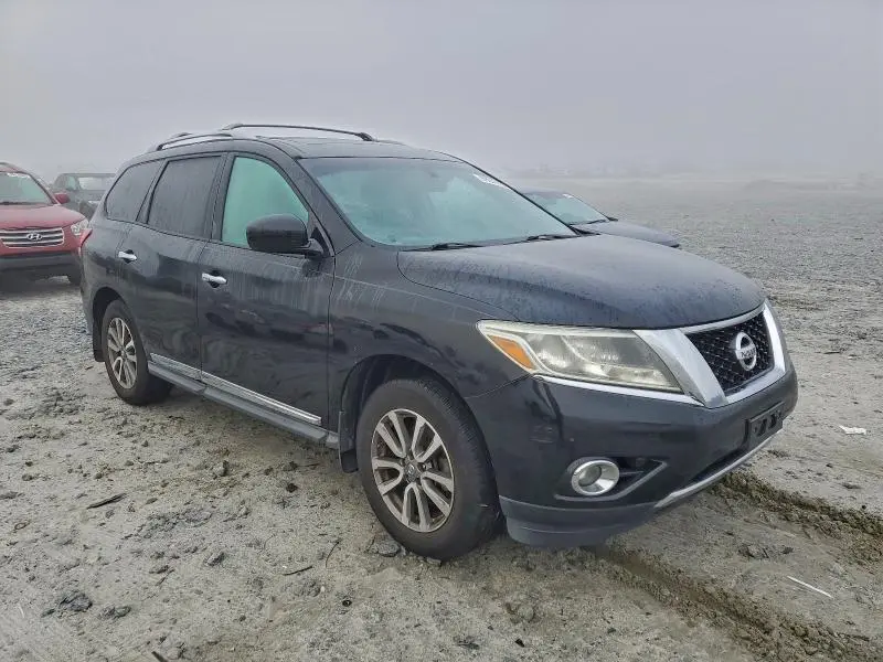 2013 NISSAN PATHFINDER S  