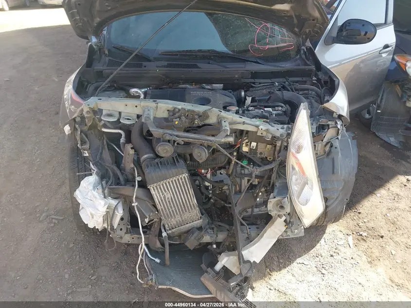2013 NISSAN JUKE S