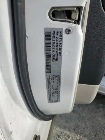 2021 CHRYSLER VOYAGER L  