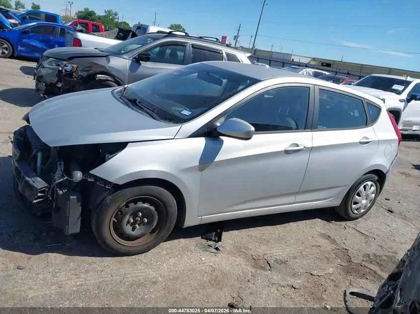 2016 HYUNDAI ACCENT SE