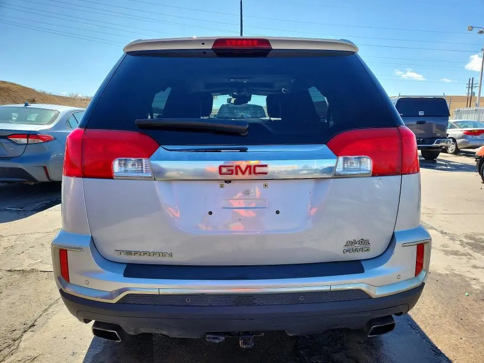 2017 GMC TERRAIN SLT  