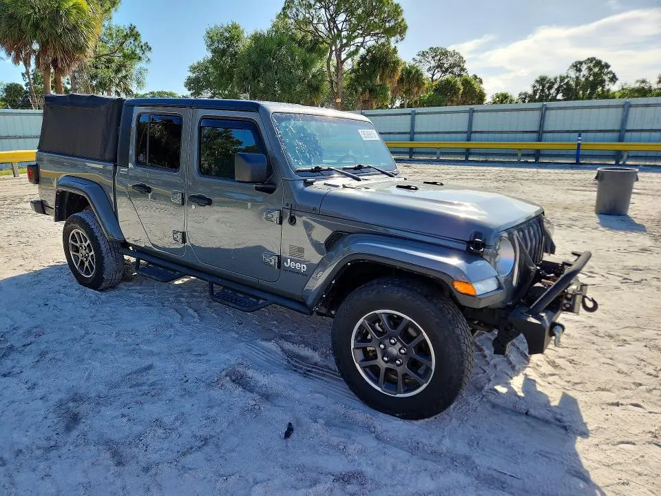 2022 JEEP GLADIATOR OVERLAND  