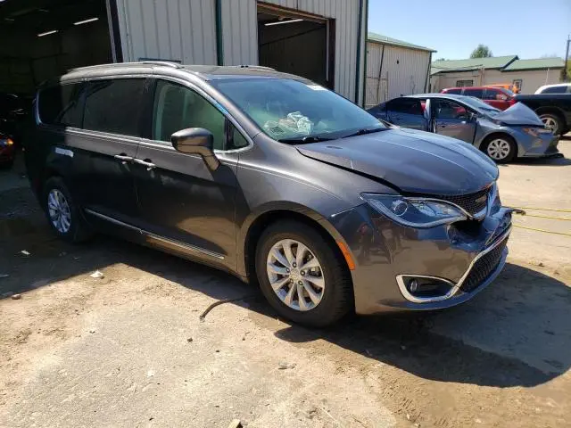 2017 CHRYSLER PACIFICA TOURING L  