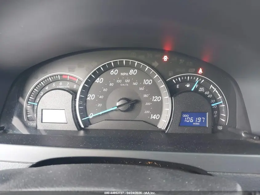 2015 TOYOTA CAMRY LE