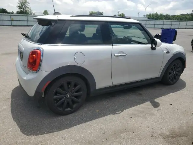 2015 MINI COOPER 