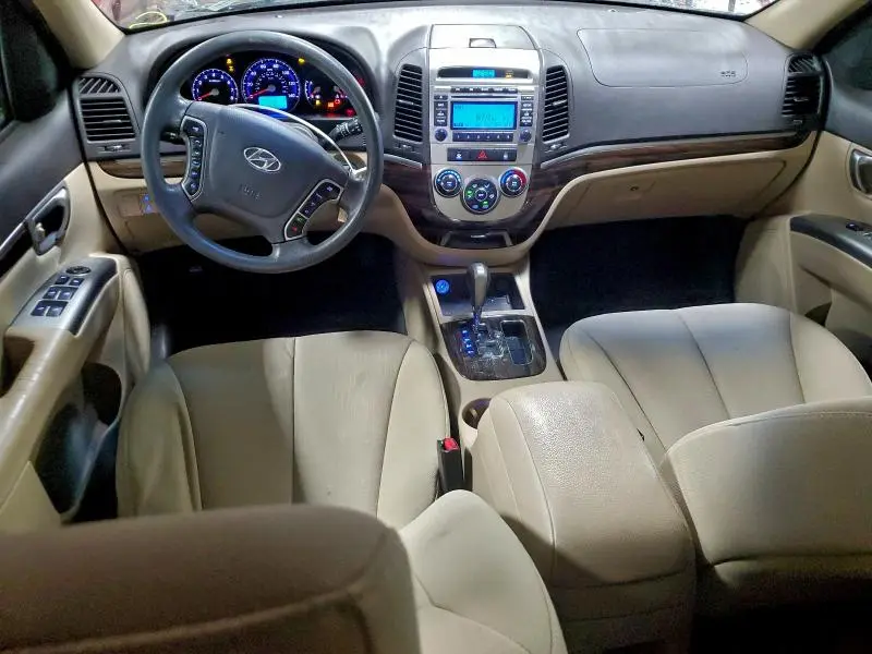 2011 HYUNDAI SANTA FE GLS  