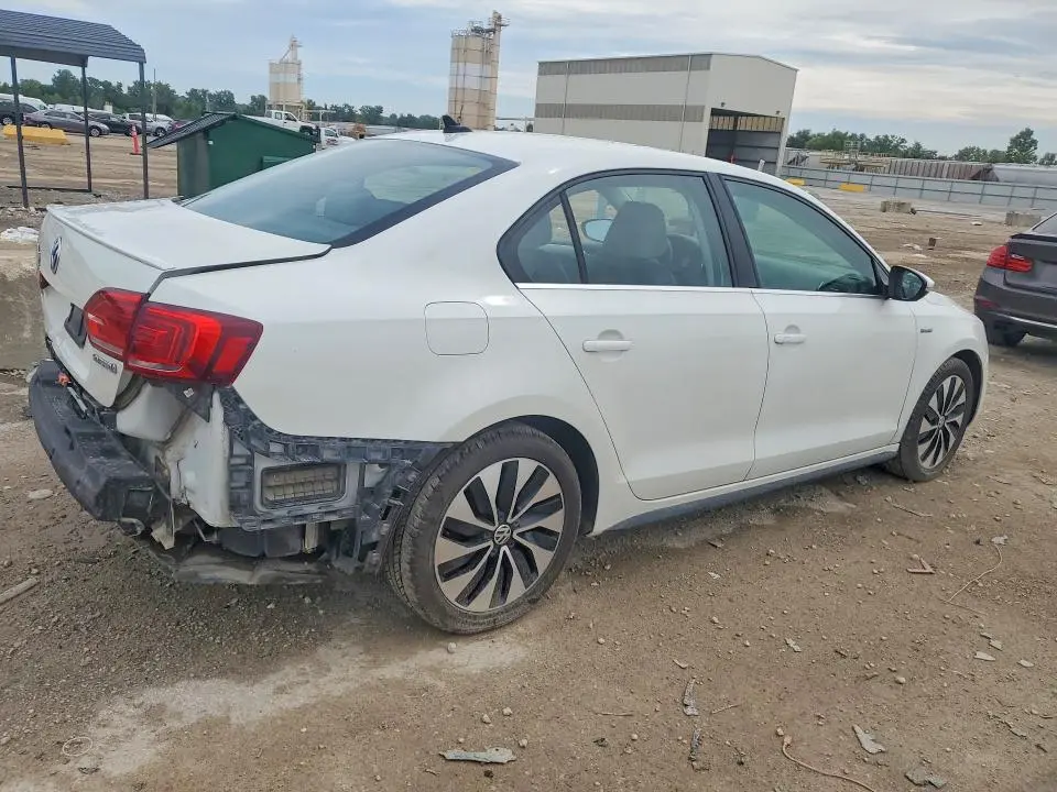 2013 VOLKSWAGEN JETTA HYBRID  