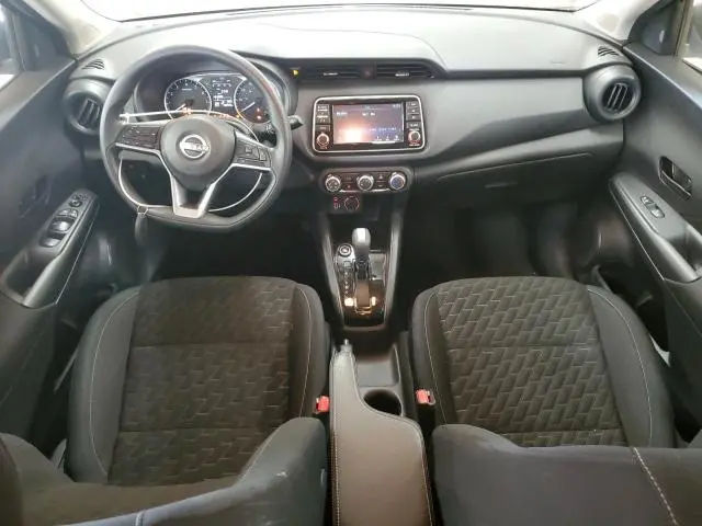 2022 NISSAN KICKS S  