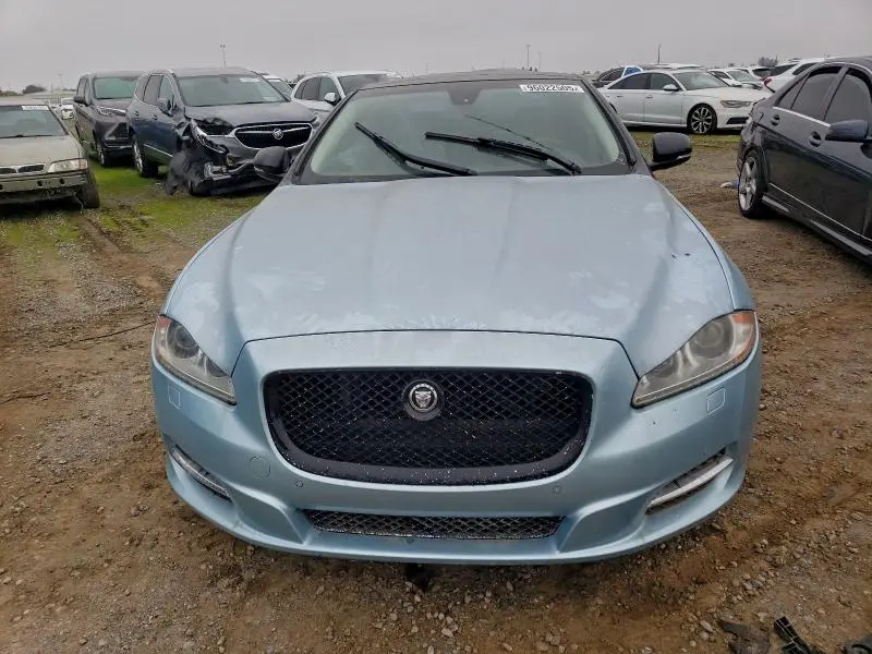 2012 JAGUAR XJ   