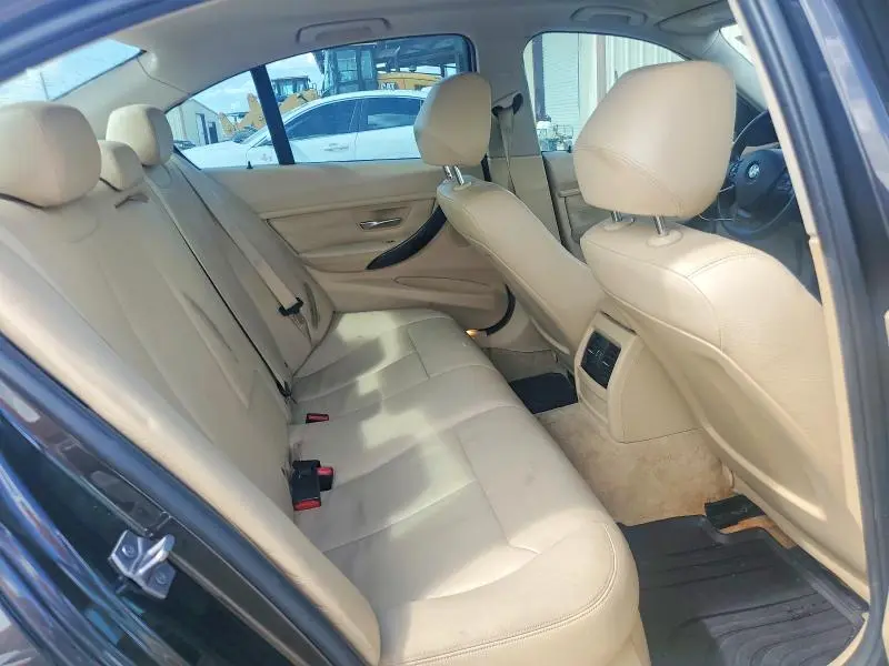 2016 BMW 320 I  