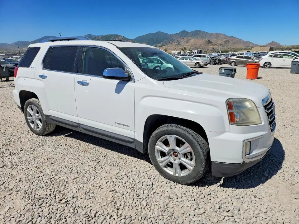 2016 GMC TERRAIN SLT  