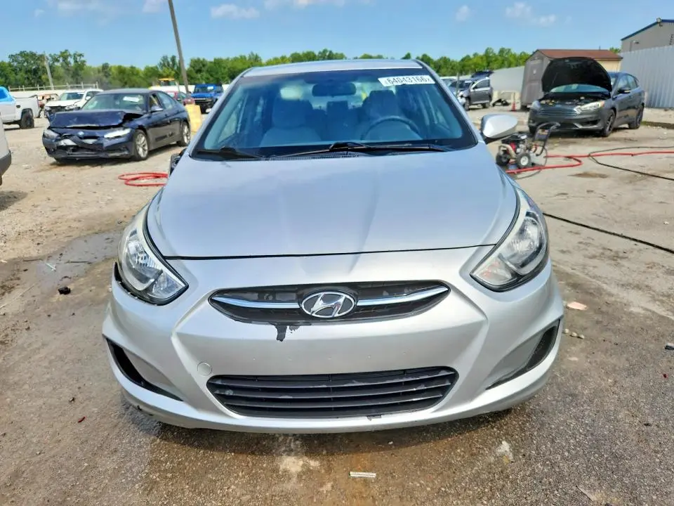 2015 HYUNDAI ACCENT GLS  