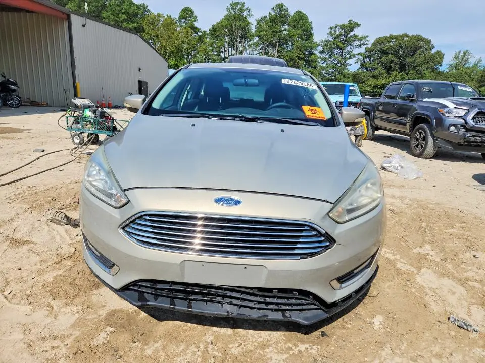 2016 FORD FOCUS TITANIUM  