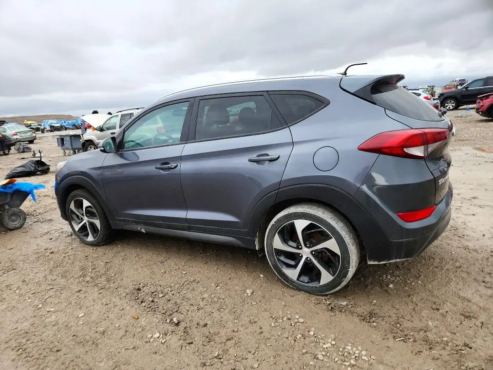 2016 HYUNDAI TUCSON SPORT  