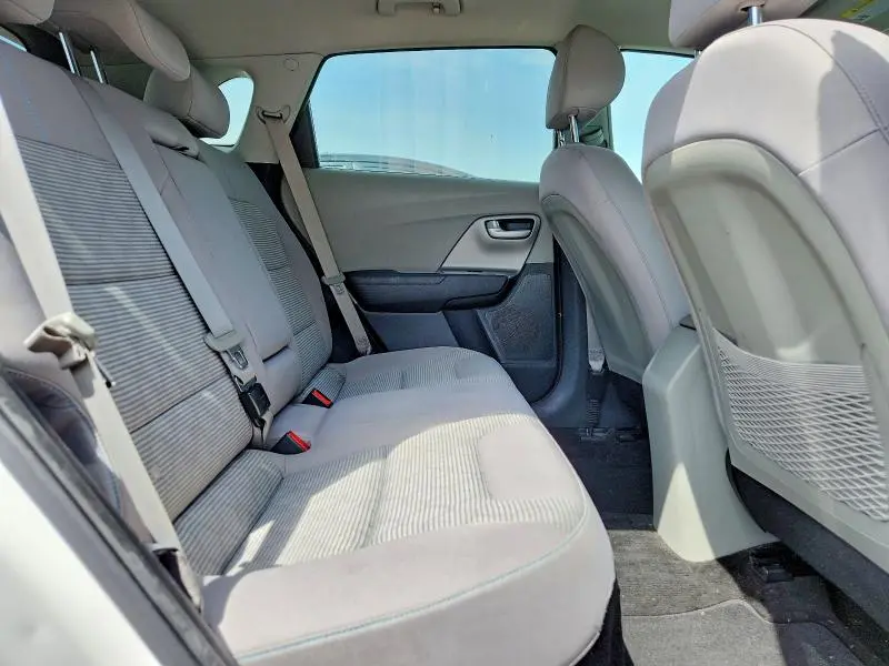 2019 KIA NIRO LX  