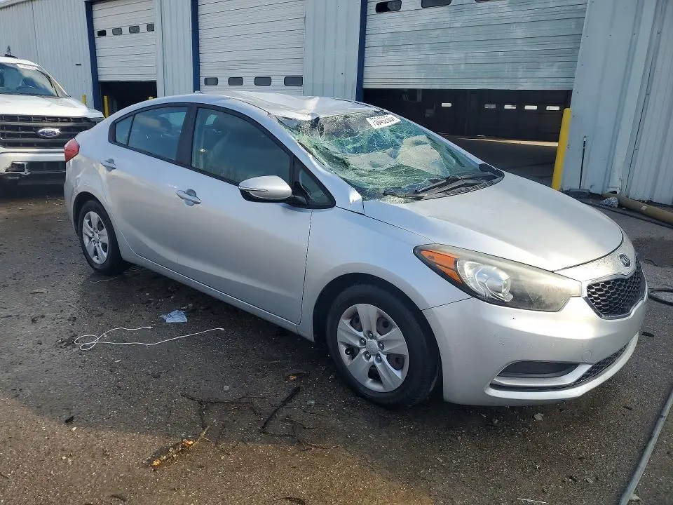 2015 KIA FORTE LX  