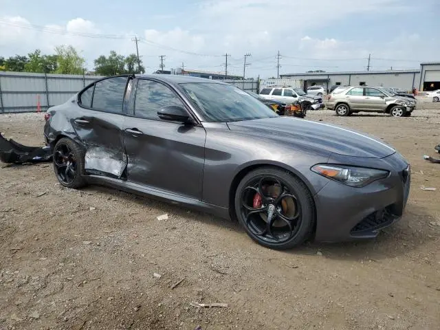 2020 ALFA ROMEO GIULIA TI  