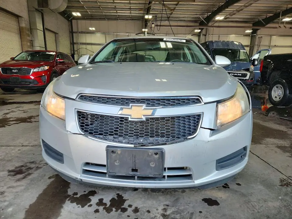 2011 CHEVROLET CRUZE LT  