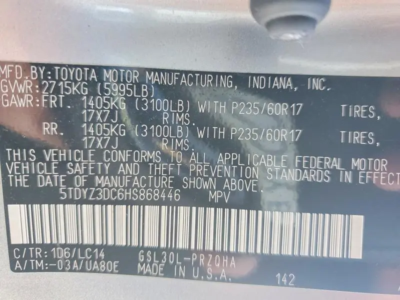 2017 TOYOTA SIENNA XLE  