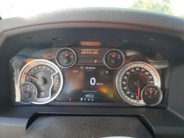 2016 RAM 1500 SLT