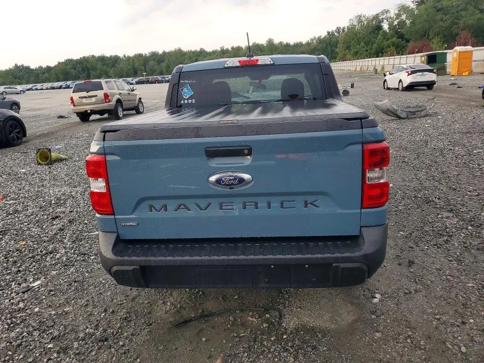 2022 FORD MAVERICK XL  