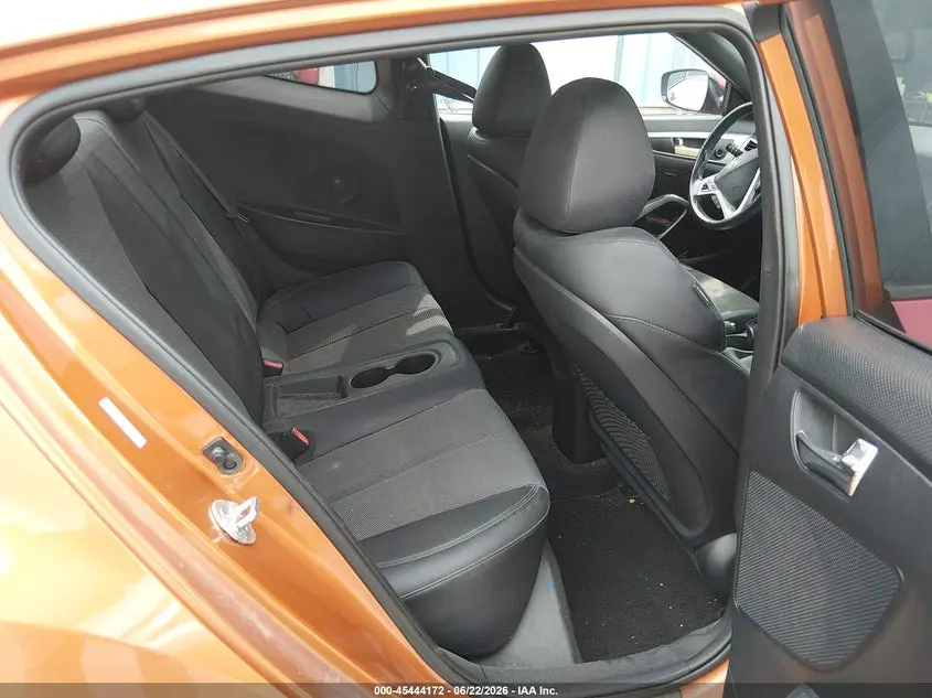2016 HYUNDAI VELOSTER  