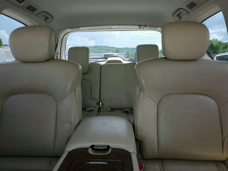 2015 INFINITI QX80 BASE  