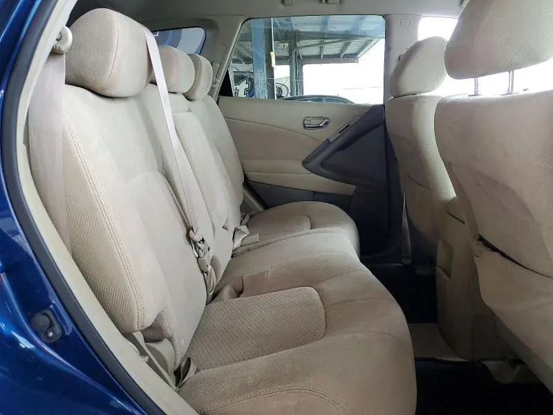 2010 NISSAN MURANO S  
