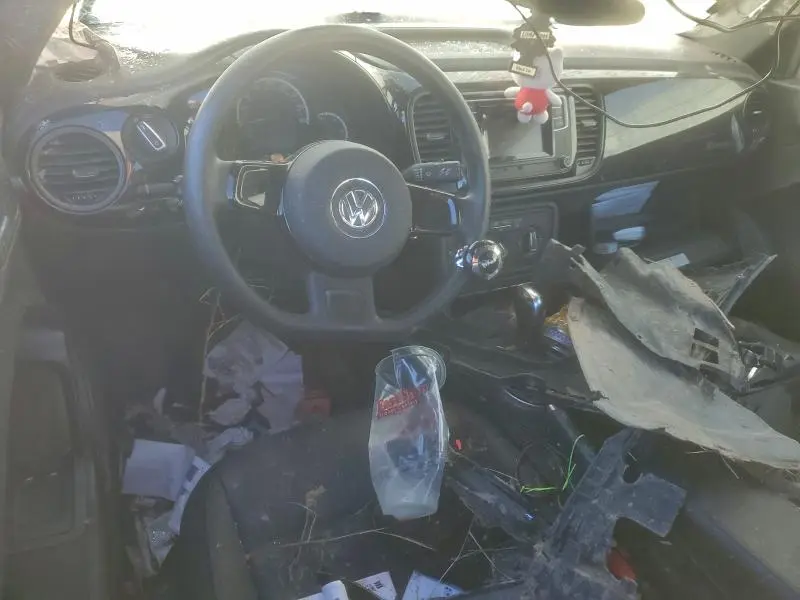 2016 VOLKSWAGEN BEETLE 1.8T  