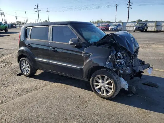 2013 KIA SOUL +  
