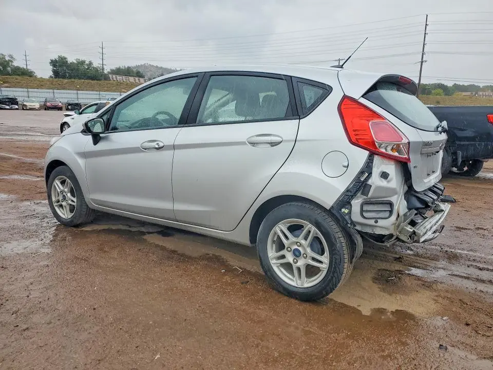 2019 FORD FIESTA SE  