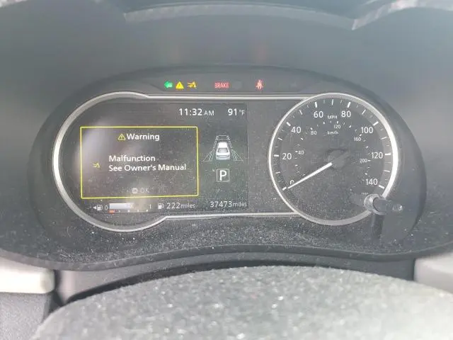 2021 NISSAN VERSA SV  