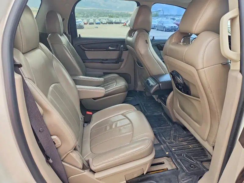 2013 GMC ACADIA DENALI  