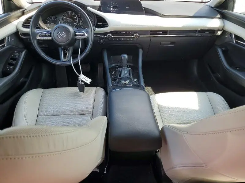 2022 MAZDA 3 PREMIUM  