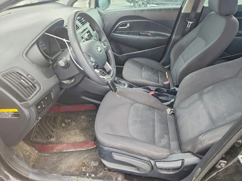2015 KIA RIO LX  