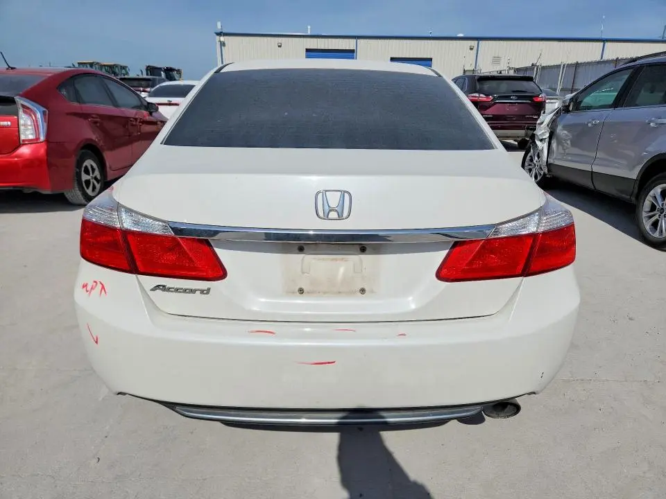 2013 HONDA ACCORD LX  