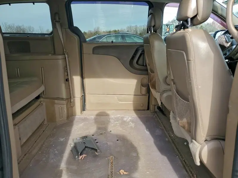 2012 CHRYSLER TOWN & COUNTRY TOURING L  