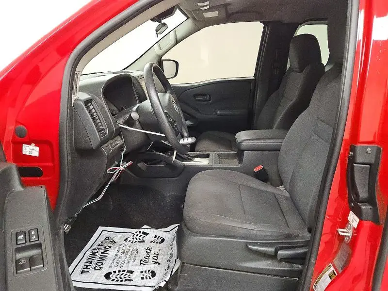 2024 NISSAN FRONTIER S  